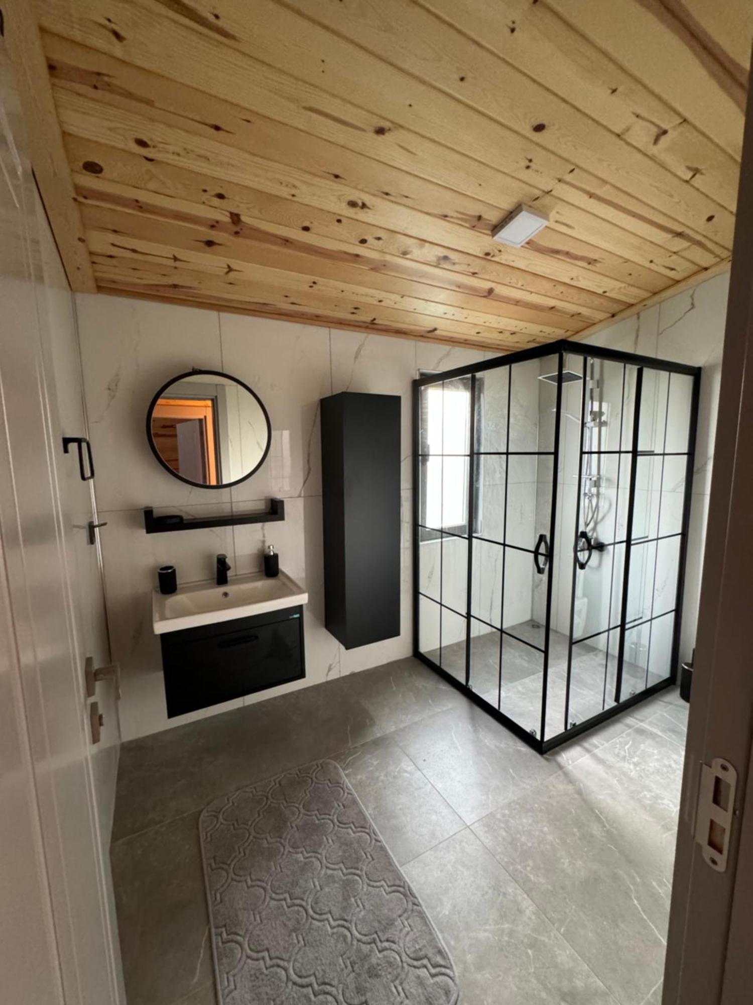 Karaoez Ada Bungalows & Villa Luaran gambar